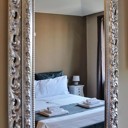 Relais La Fornarina 2 Bed & Breakfast Roma Exterior foto
