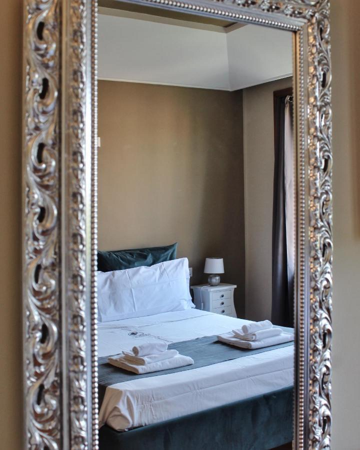 Relais La Fornarina 2 Bed & Breakfast Roma Exterior foto