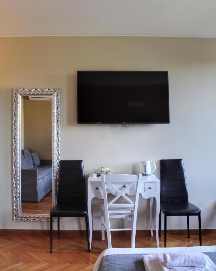 Relais La Fornarina 2 Bed & Breakfast Roma Exterior foto
